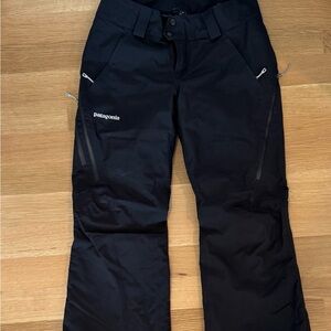 Patagonia Women’s Snow Pants- SMALL insulated powder town in black